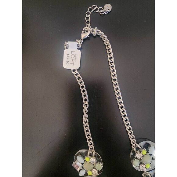 Ann Taylor Loft NWT faux crystal and silver statement necklace sea blue and gr - Picture 5 of 7